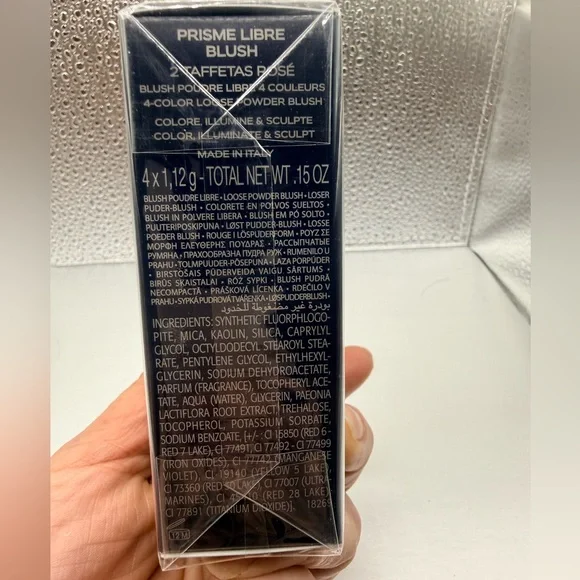 GIVENCHY Limited Edition PRISME LIBRE BLUSH & PERFECTO MINI LIP BALM SET - Picture 4 of 4